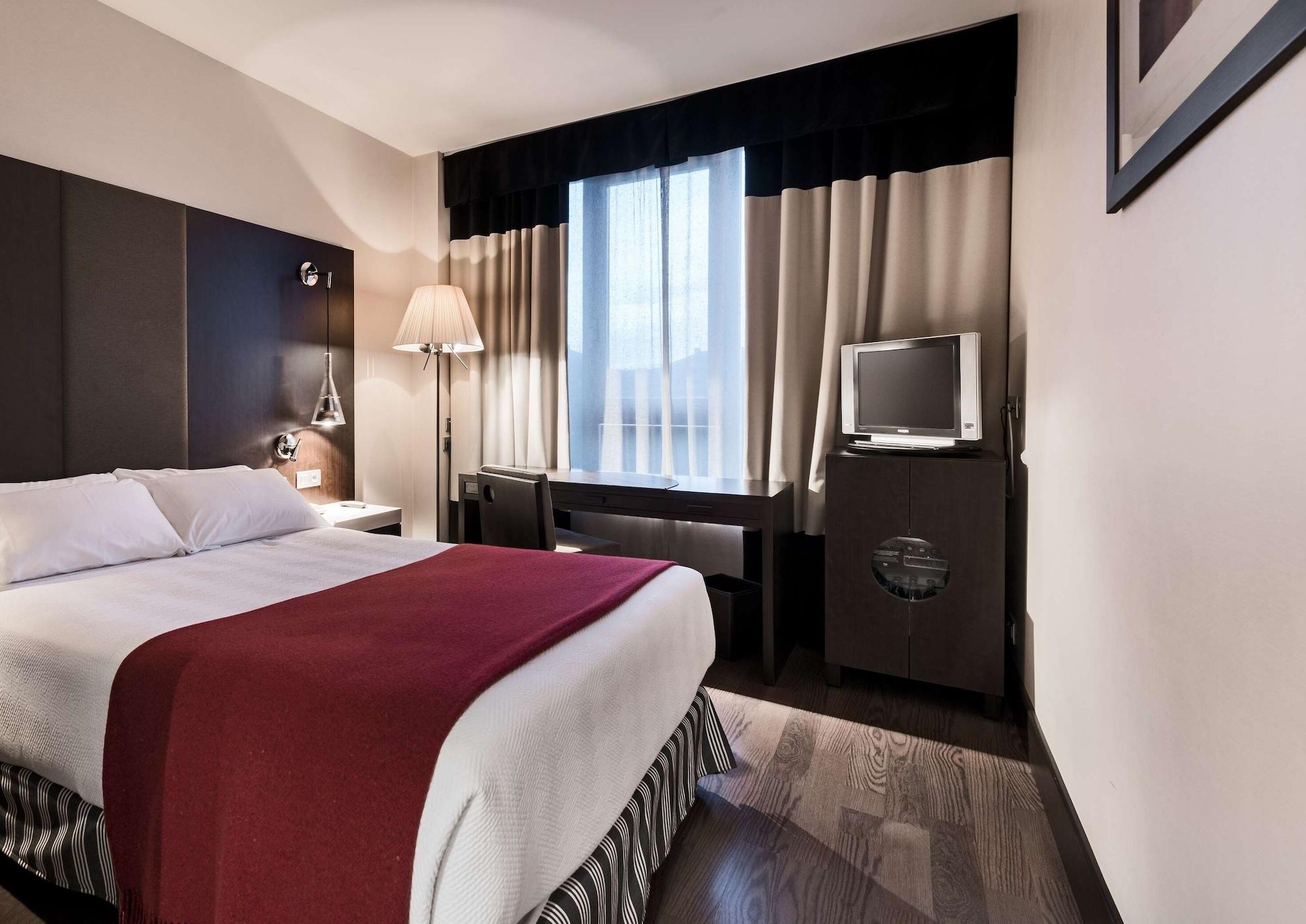 Nh Valladolid Balago Extérieur photo