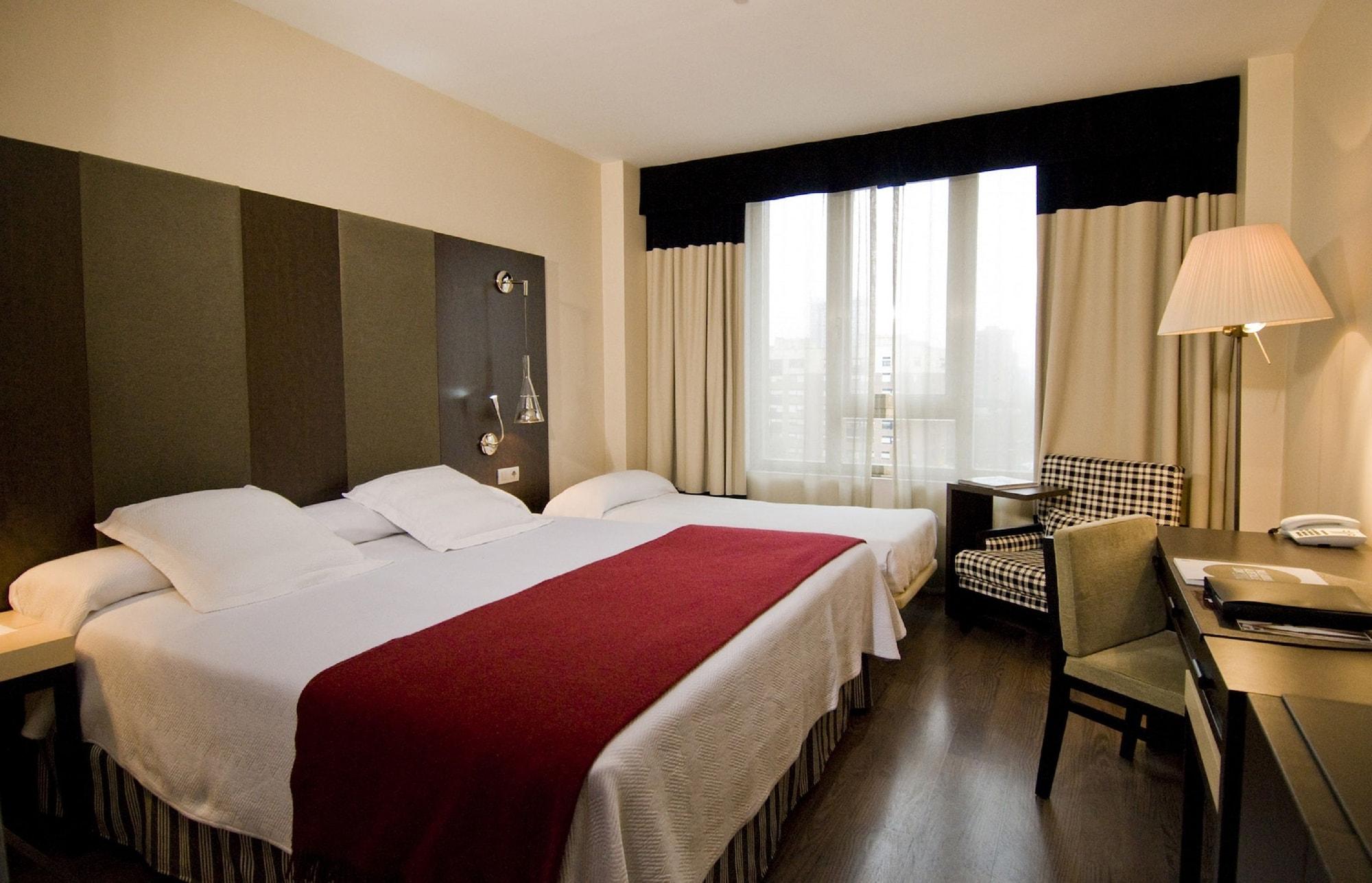 Nh Valladolid Balago Extérieur photo