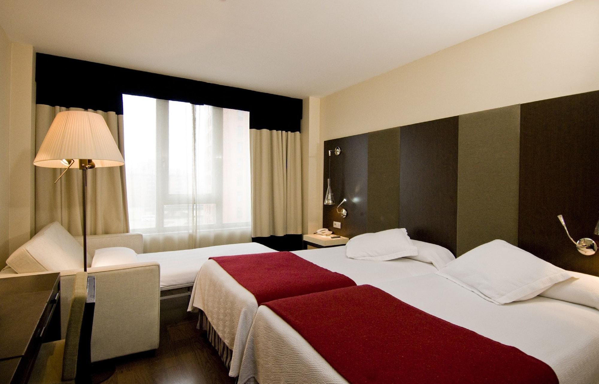 Nh Valladolid Balago Extérieur photo