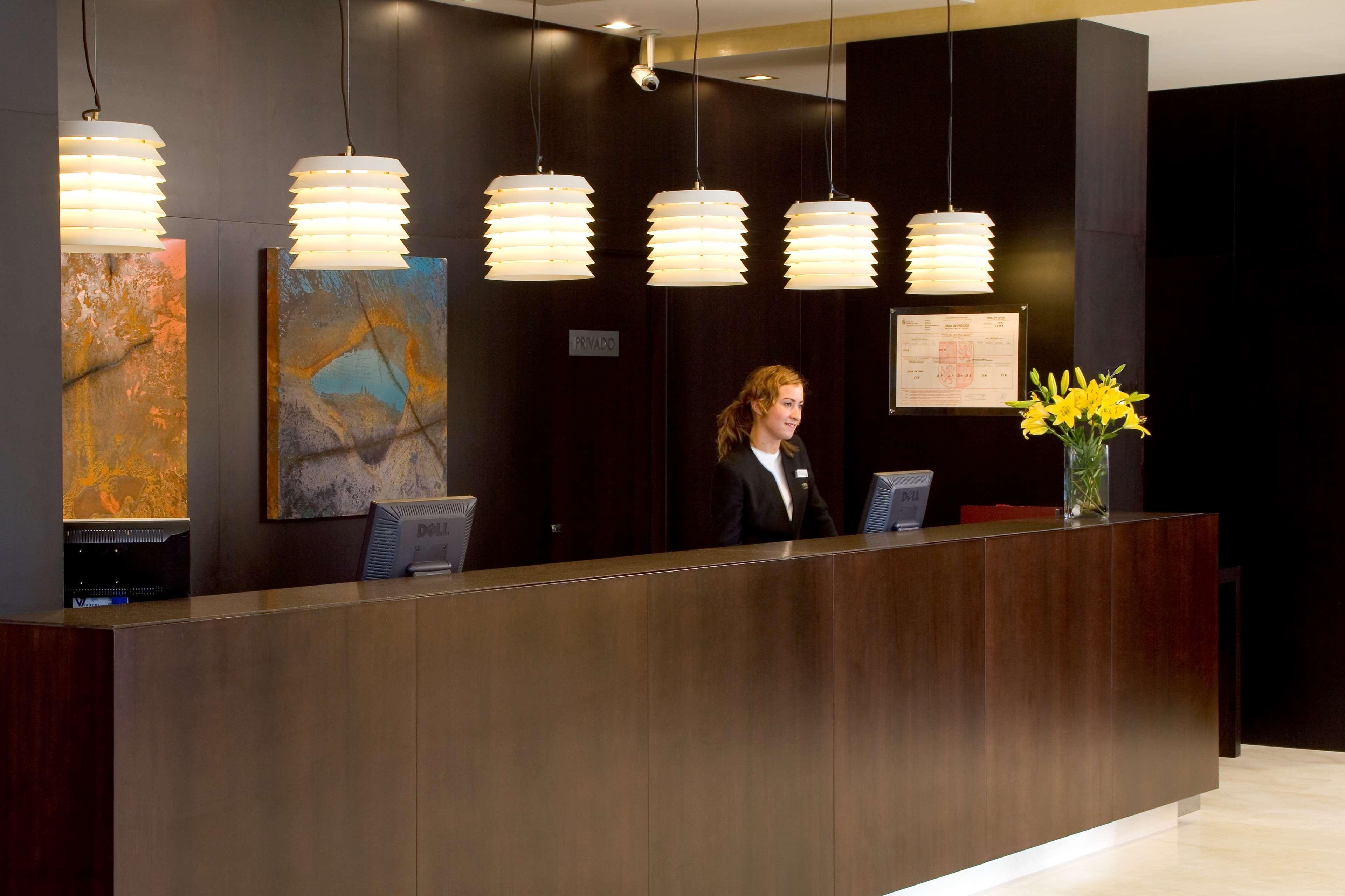 Nh Valladolid Balago Extérieur photo