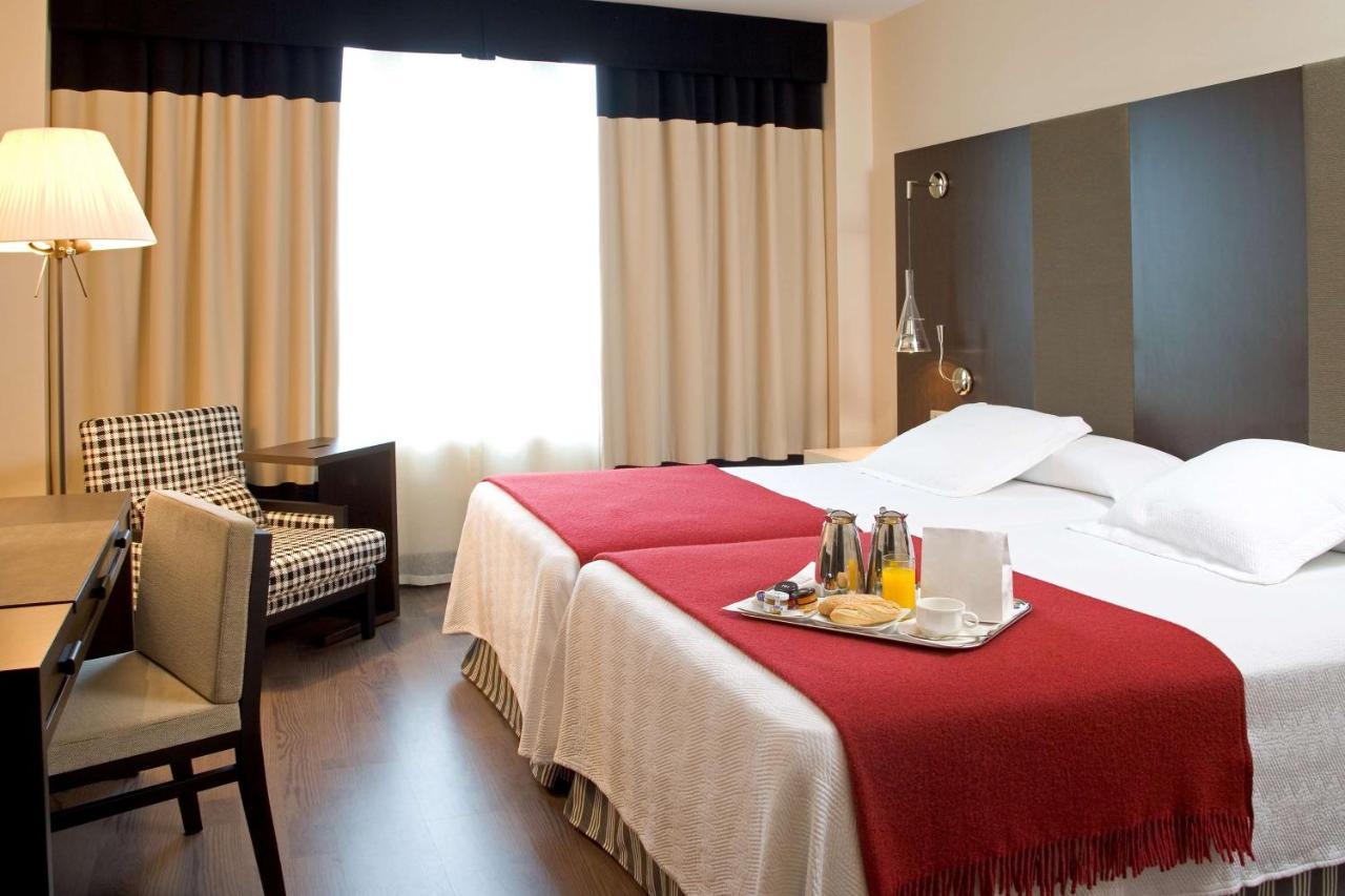 Nh Valladolid Balago Extérieur photo